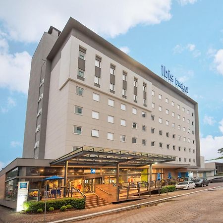 Ibis Budget Blumenau Hotel Kültér fotó