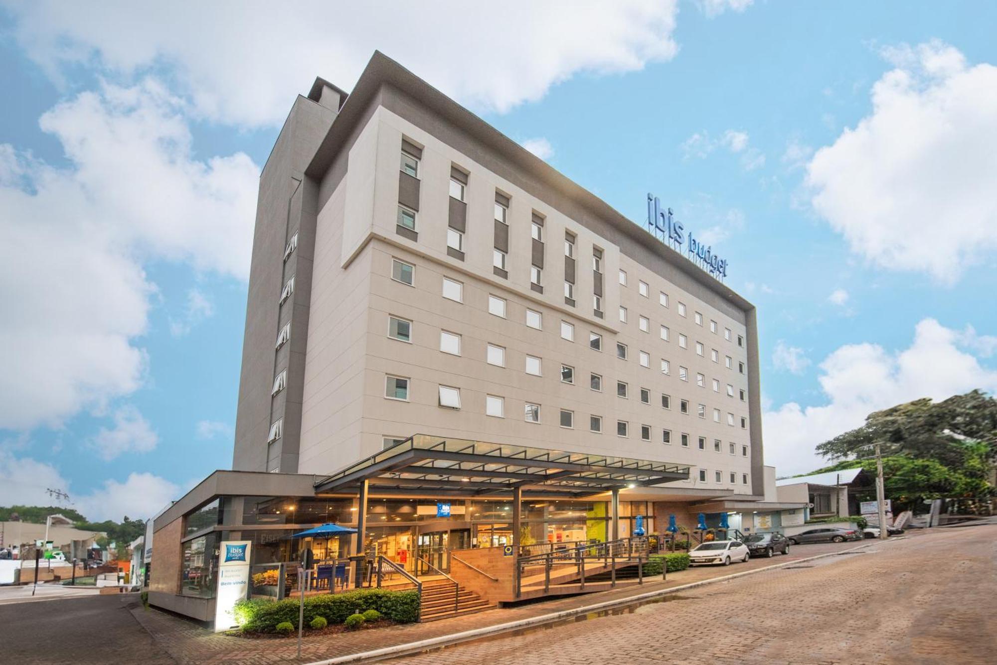 Ibis Budget Blumenau Hotel Kültér fotó