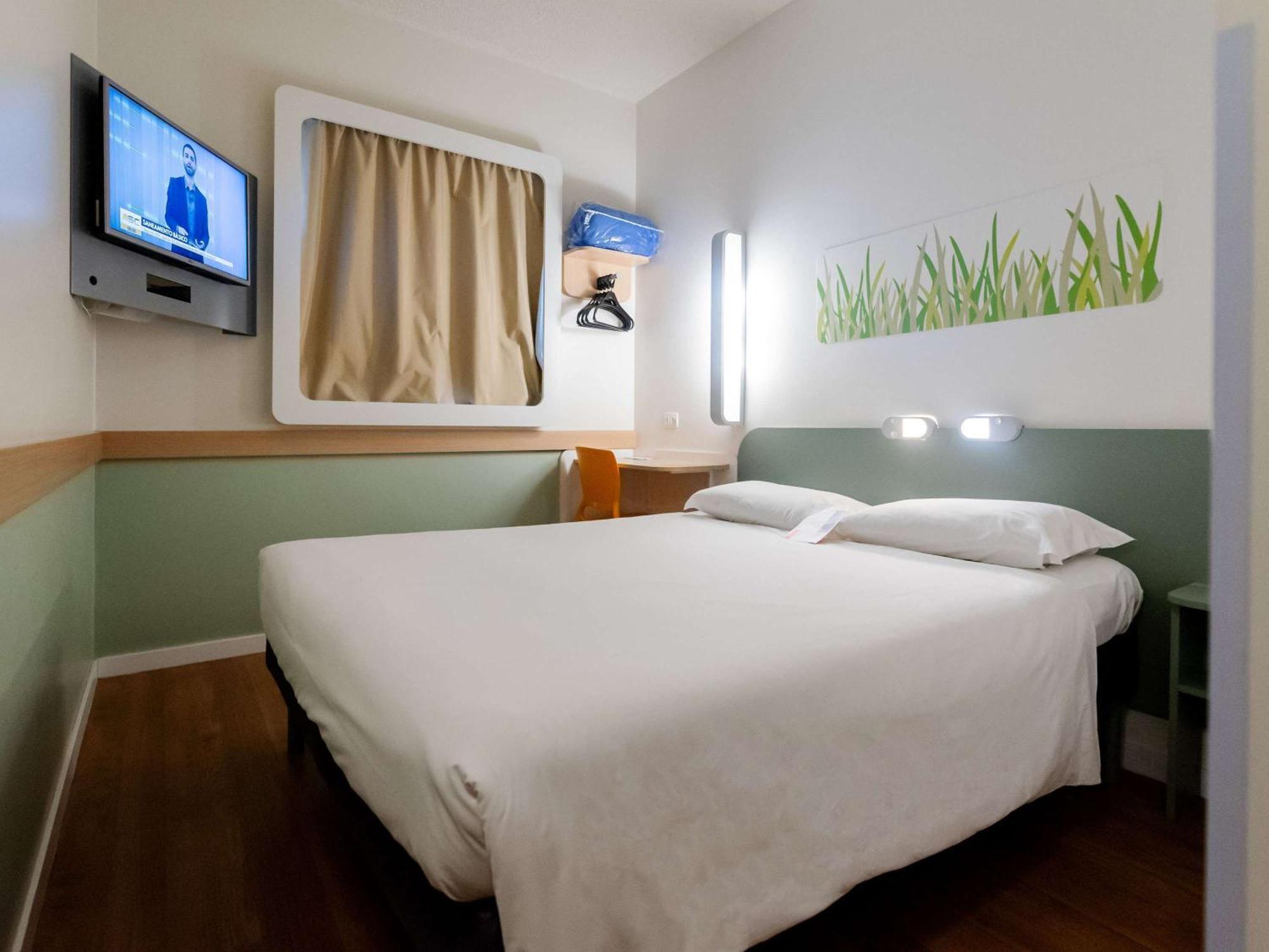 Ibis Budget Blumenau Hotel Kültér fotó